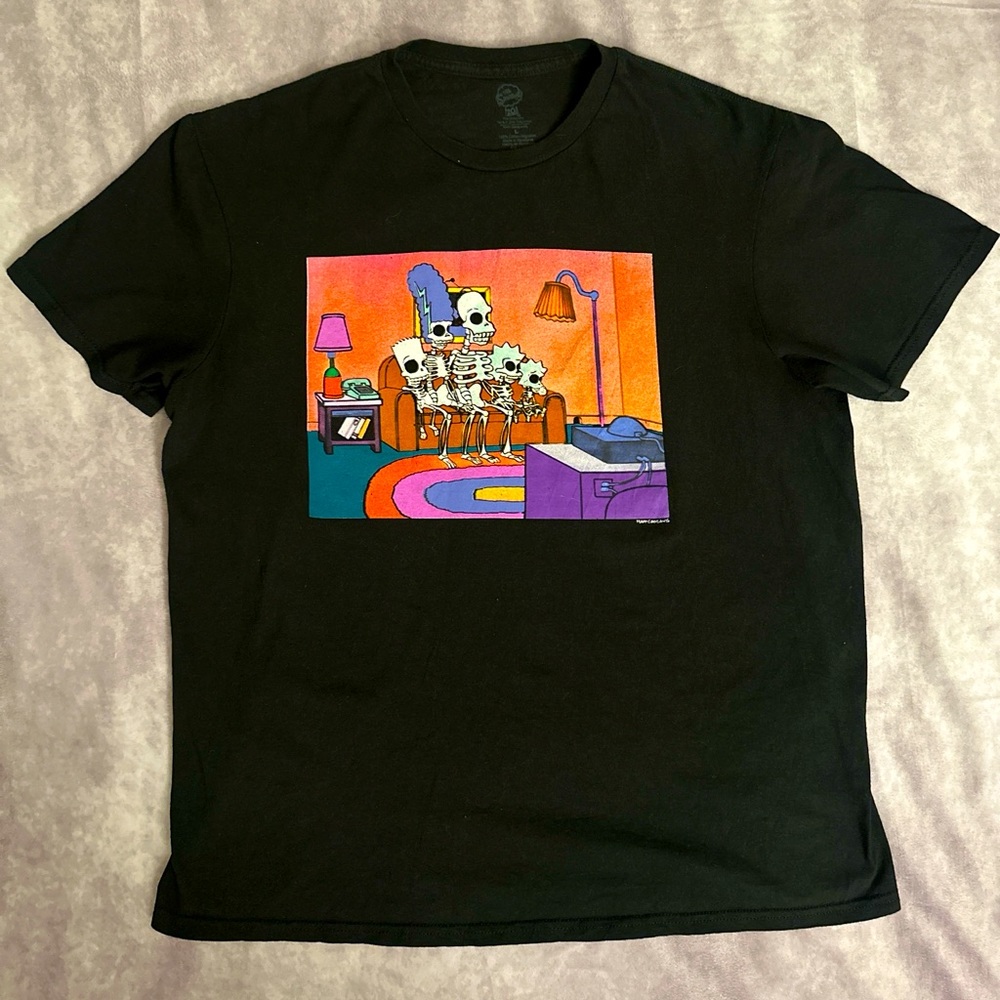 Simpson Black T-Shirt in size L